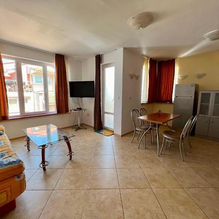 Private One-Bedroom Apartment With Balcony In Sozopol By Flat Mаnаger ภายนอก รูปภาพ