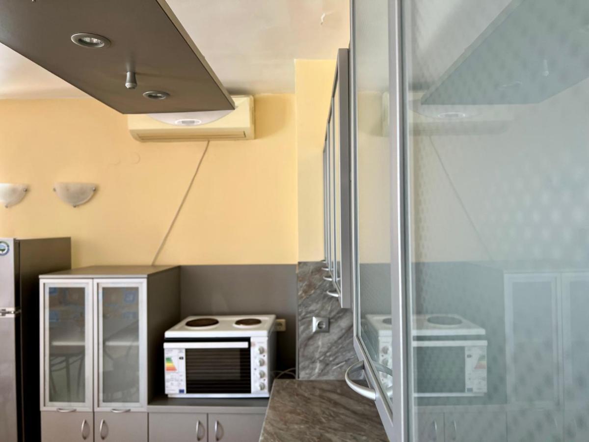Private One-Bedroom Apartment With Balcony In Sozopol By Flat Mаnаger ภายนอก รูปภาพ