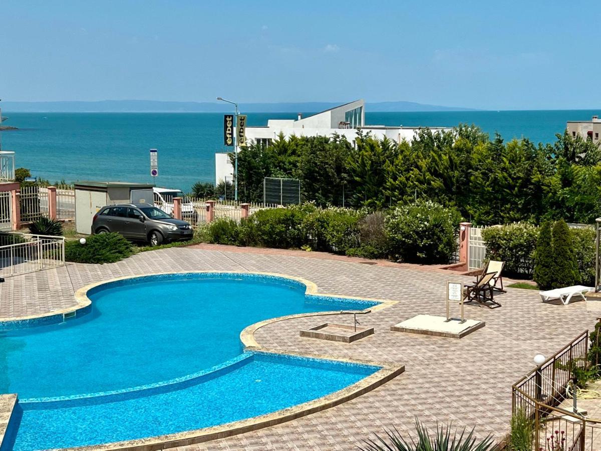 Private One-Bedroom Apartment With Balcony In Sozopol By Flat Mаnаger ภายนอก รูปภาพ